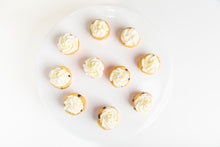 Load image into Gallery viewer, Almond flour Cupcakes
